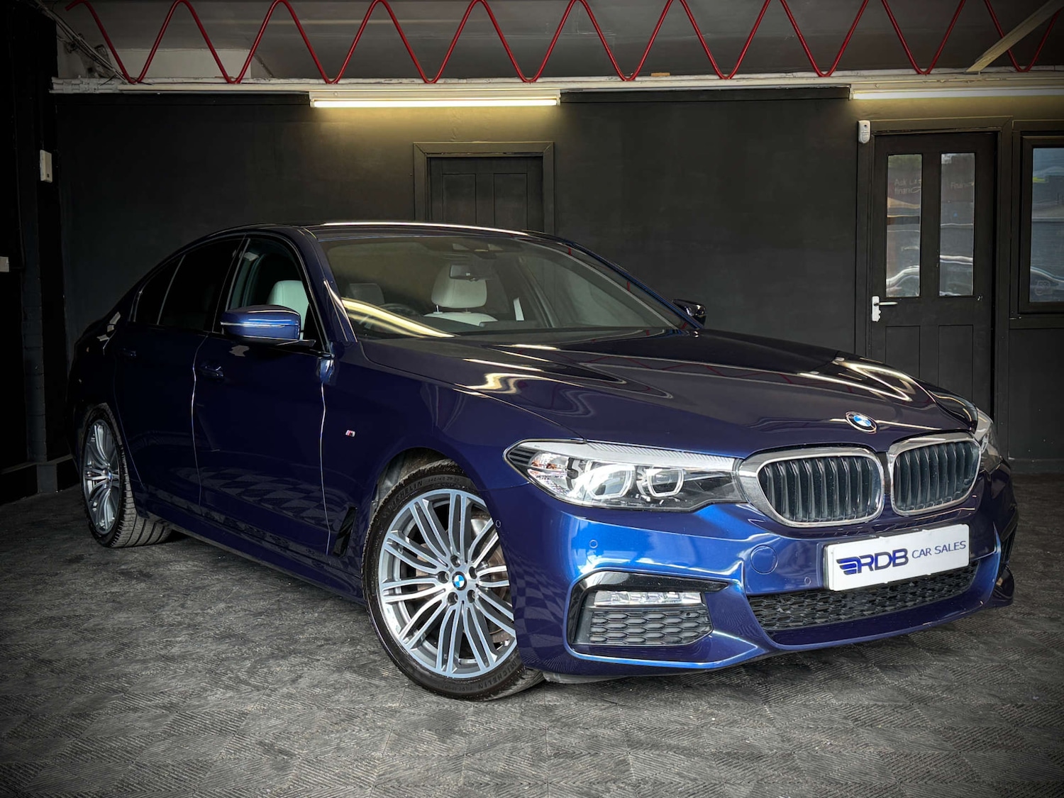 Used BMW 5 Series 2017 for sale - 76278296: Photo 10