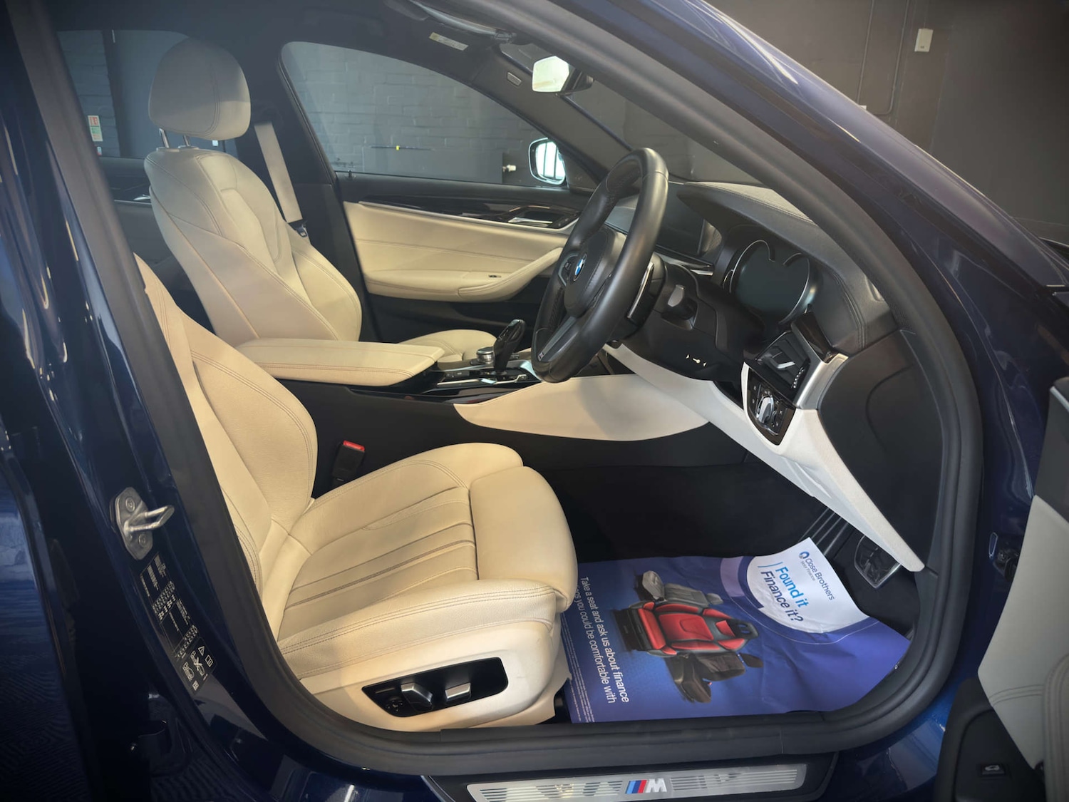 Used BMW 5 Series 2017 for sale - 76278296: Photo 32