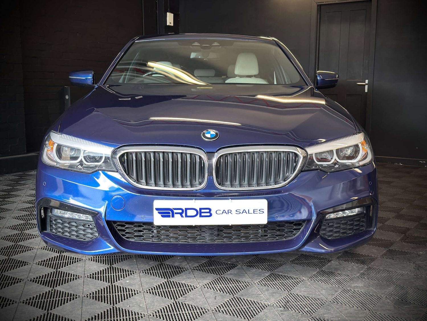 Used BMW 5 Series 2017 for sale - 76278296: Photo 7
