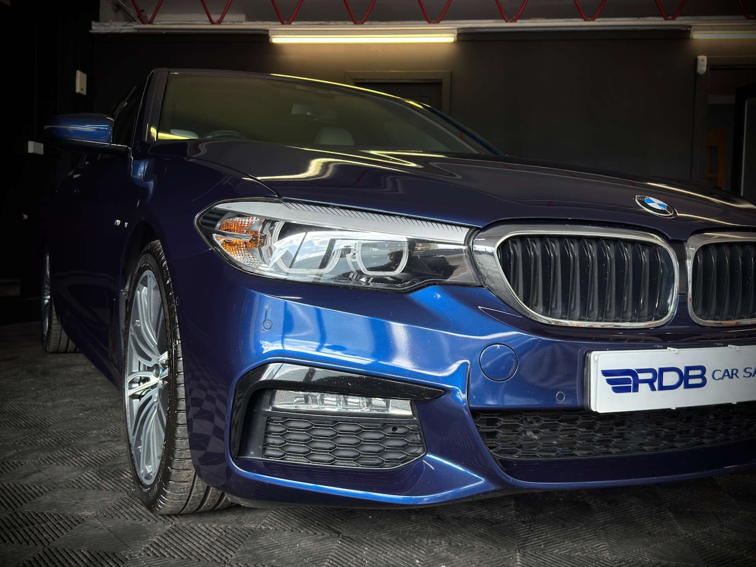 Used BMW 5 Series 2017 for sale - 76278296: Photo 9