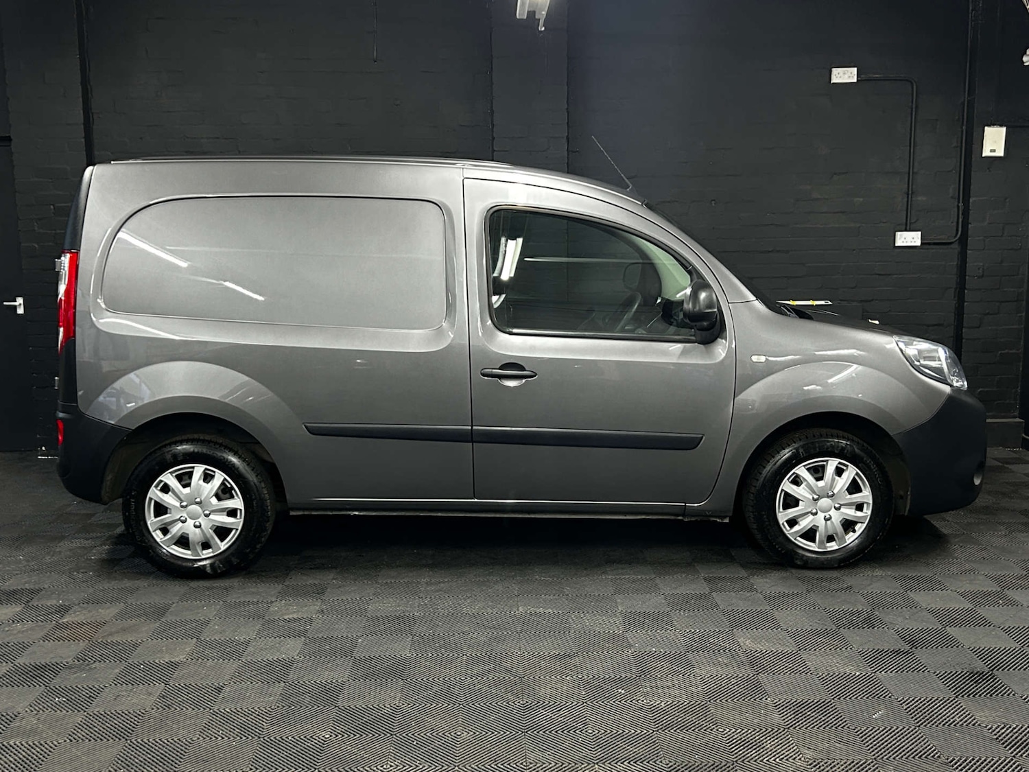 Used Nissan NV250 2020 for sale - 76629637: Photo 11