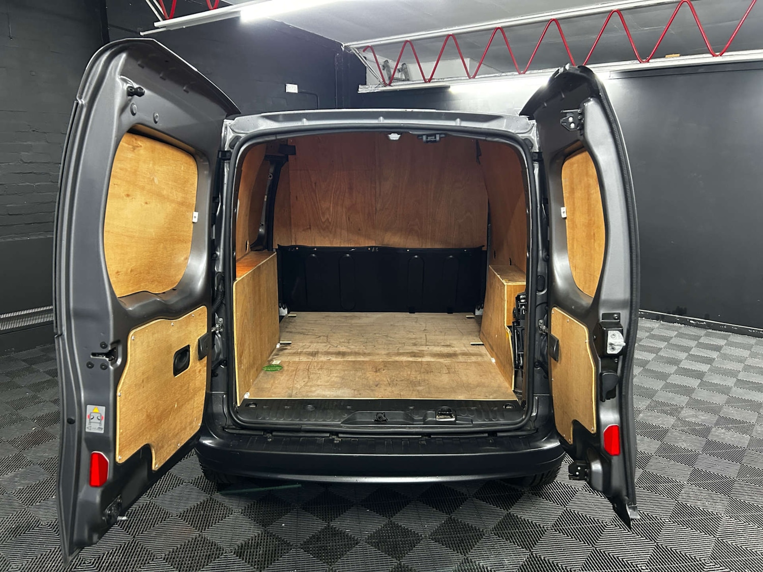 Used Nissan NV250 2020 for sale - 76629637: Photo 18