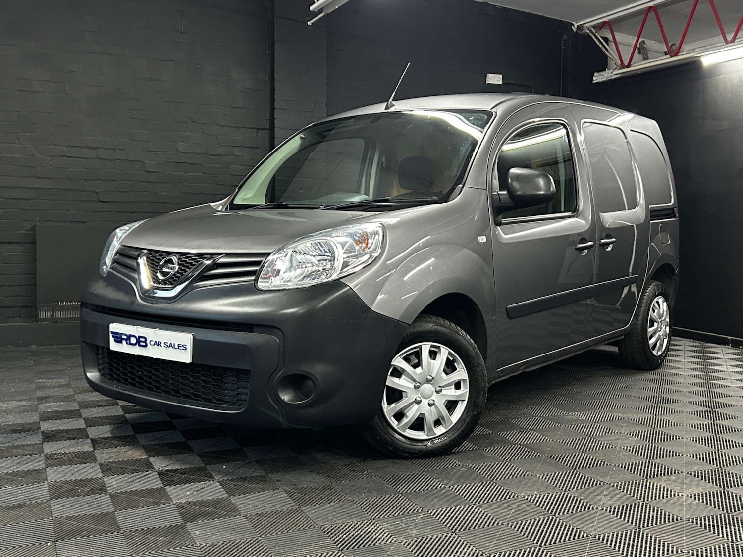 Used Nissan NV250 2020 for sale - 76629637: Photo 2