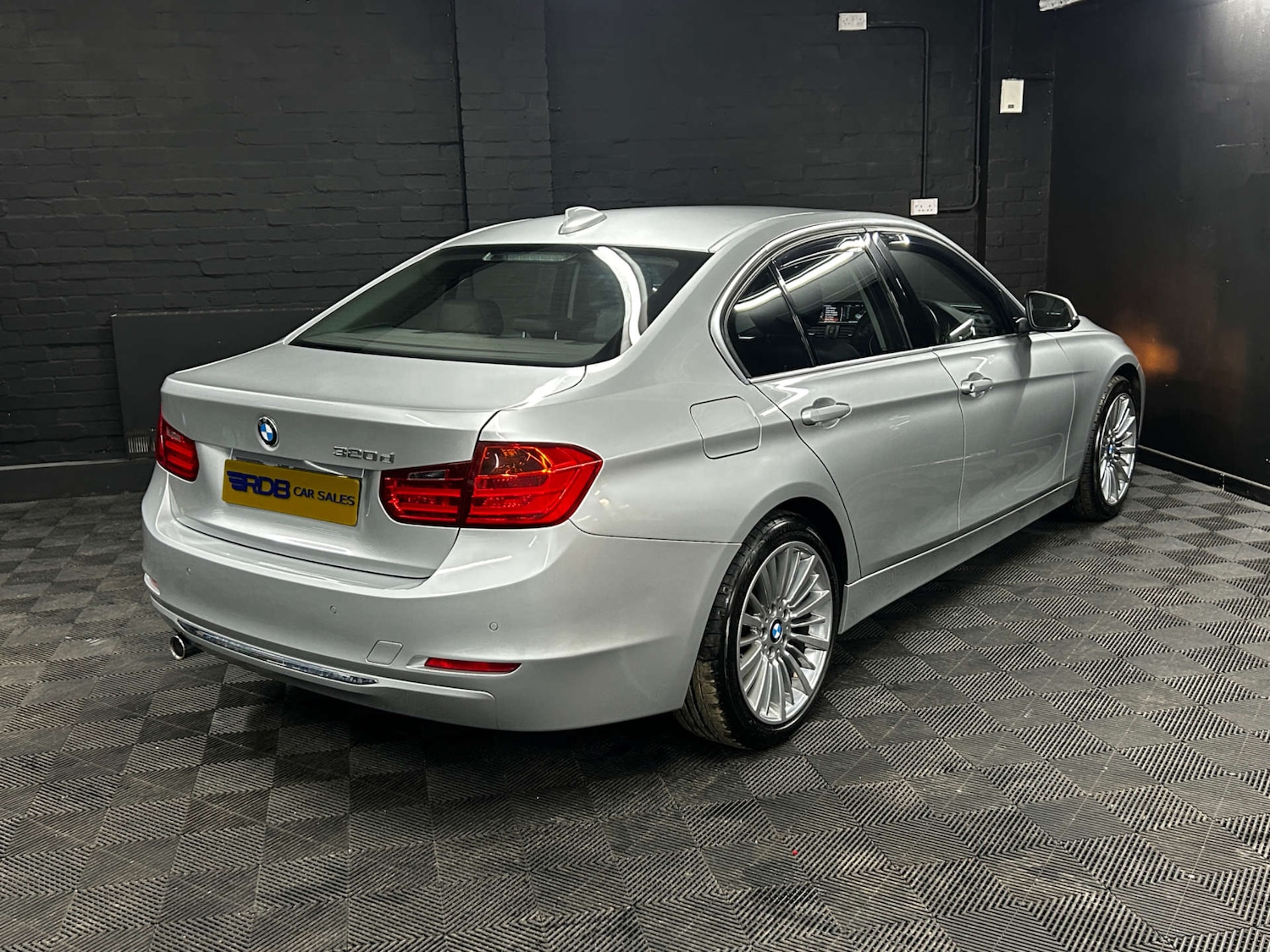 Used BMW 3 Series 2013 for sale - 77621882: Photo 16