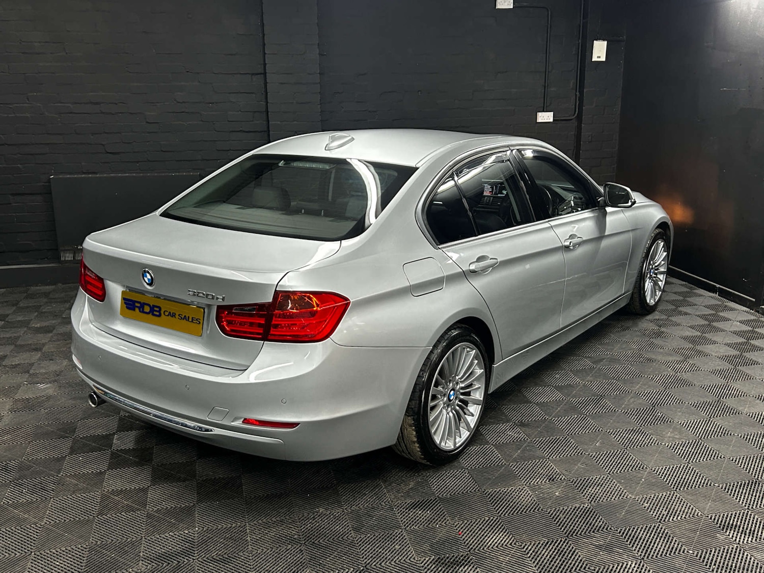 Used BMW 3 Series 2013 for sale - 77621882: Photo 17