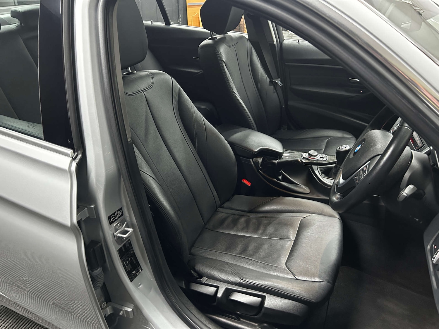 Used BMW 3 Series 2013 for sale - 77621882: Photo 29