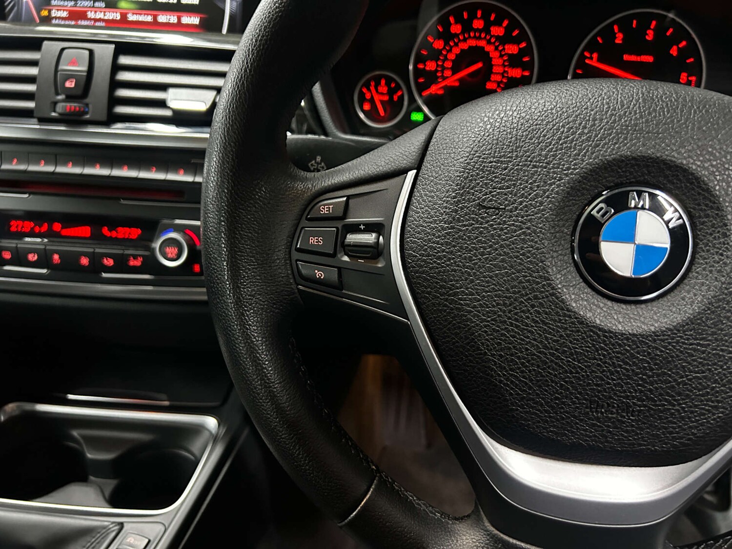 Used BMW 3 Series 2013 for sale - 77621882: Photo 37