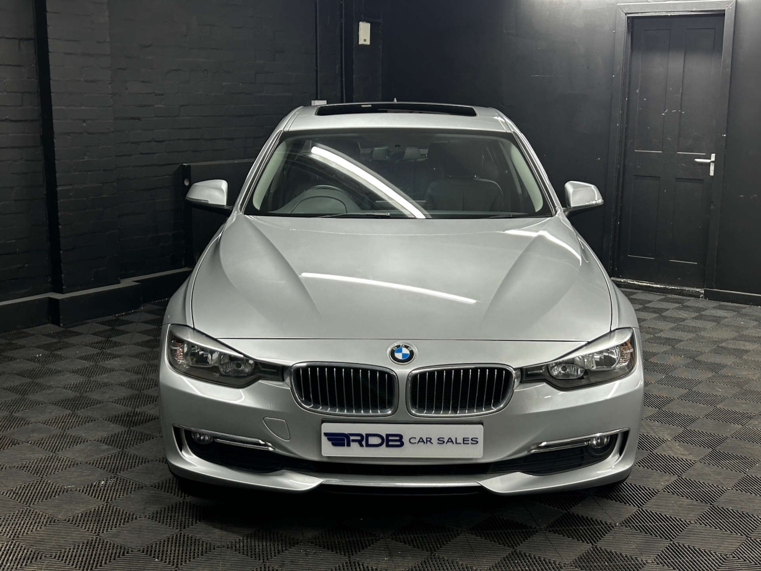 Used BMW 3 Series 2013 for sale - 77621882: Photo 6