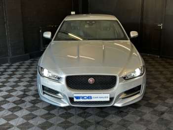 Used Jaguar XE 2017 for sale - 74764743: Photo