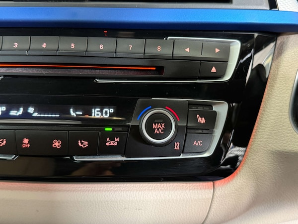 Used BMW 3 Series 2017 for sale - 75553789: Photo 45