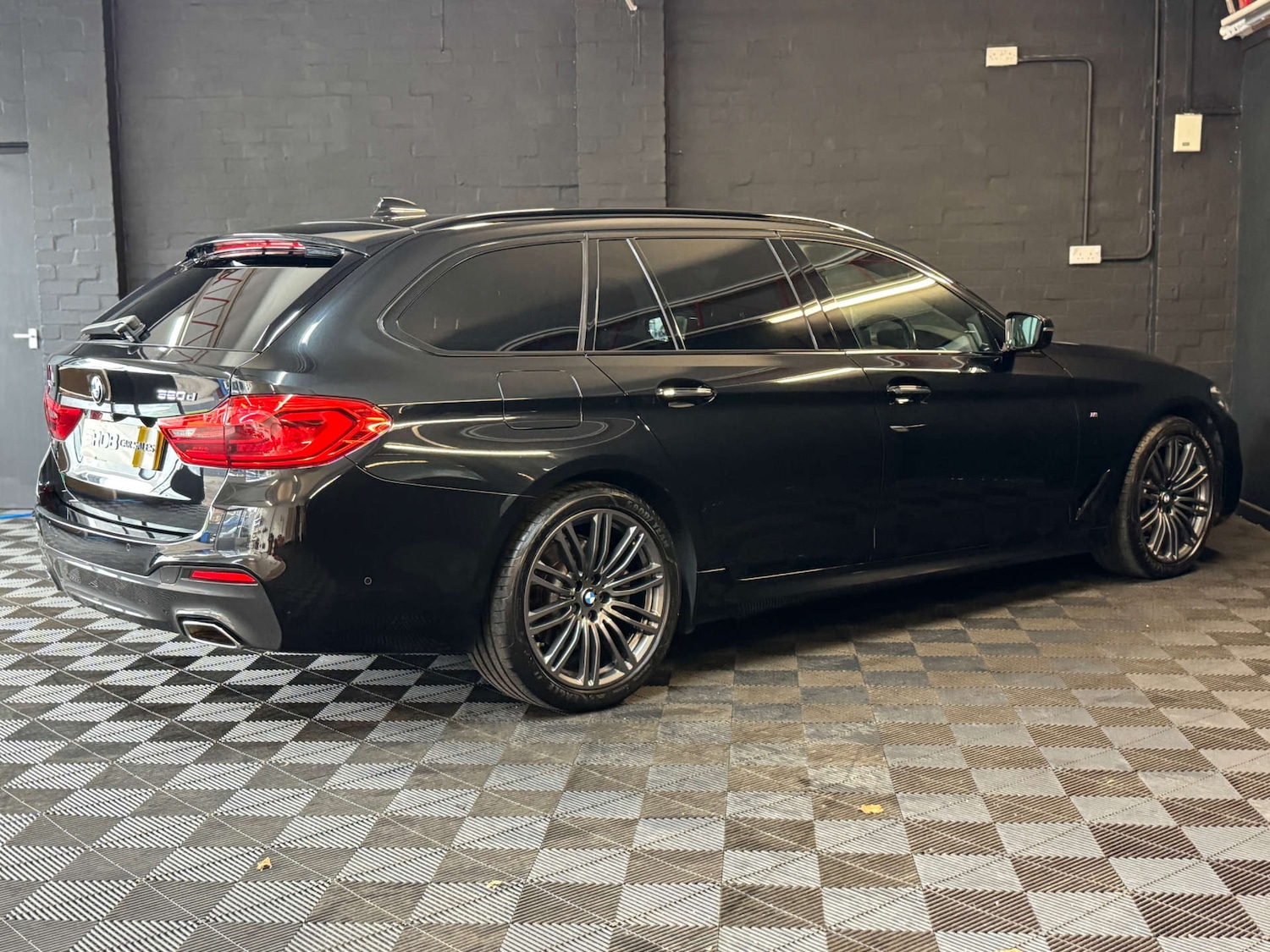 Used BMW 5 Series 2017 for sale - 76830108: Photo 20