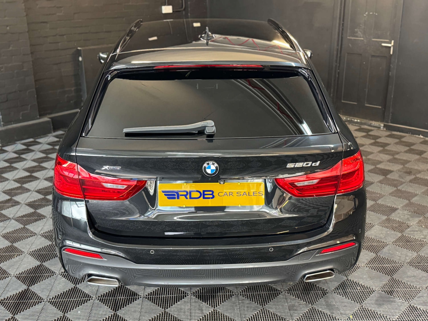 Used BMW 5 Series 2017 for sale - 76830108: Photo 23