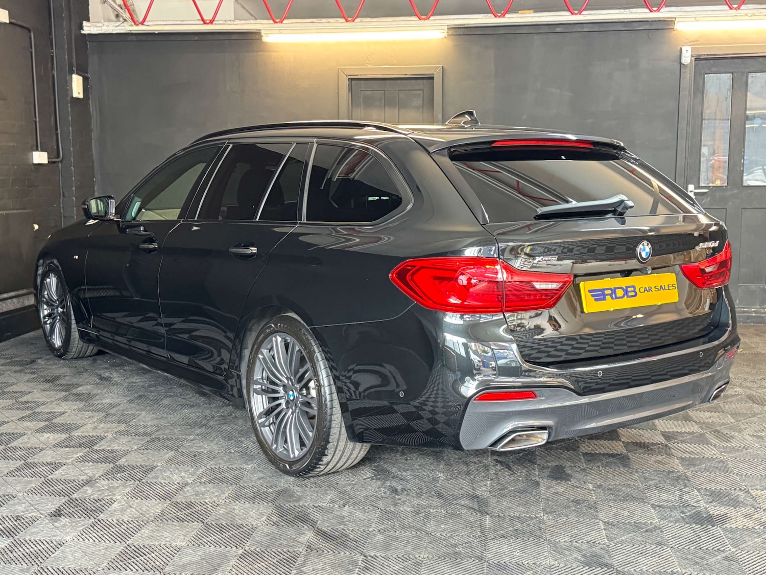 Used BMW 5 Series 2017 for sale - 76830108: Photo 25