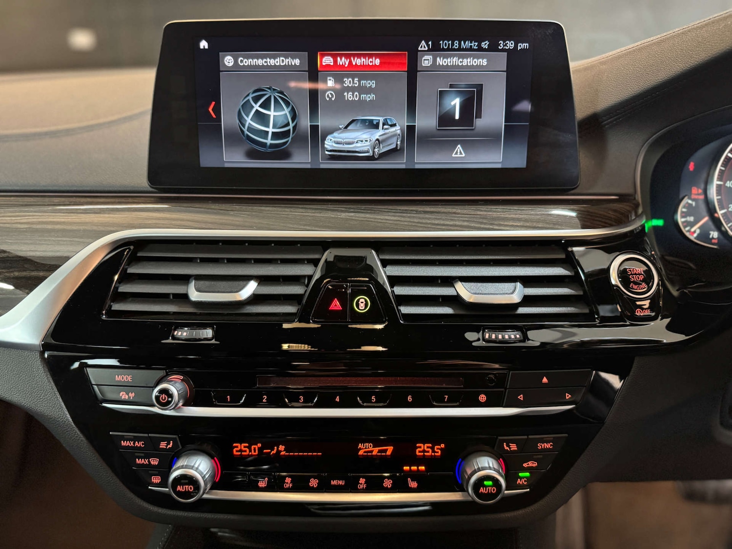 Used BMW 5 Series 2017 for sale - 76830108: Photo 40