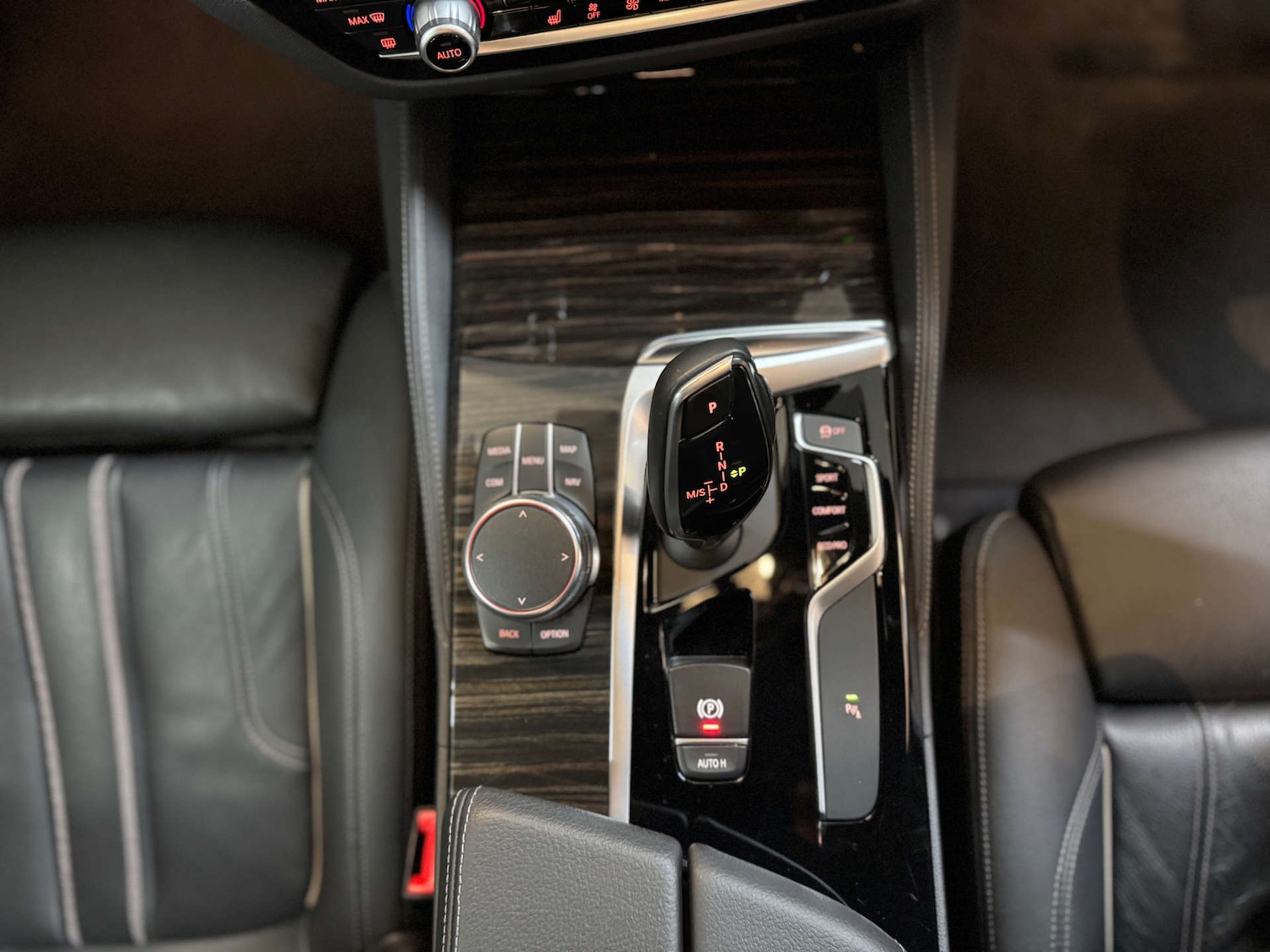 Used BMW 5 Series 2017 for sale - 76830108: Photo 41