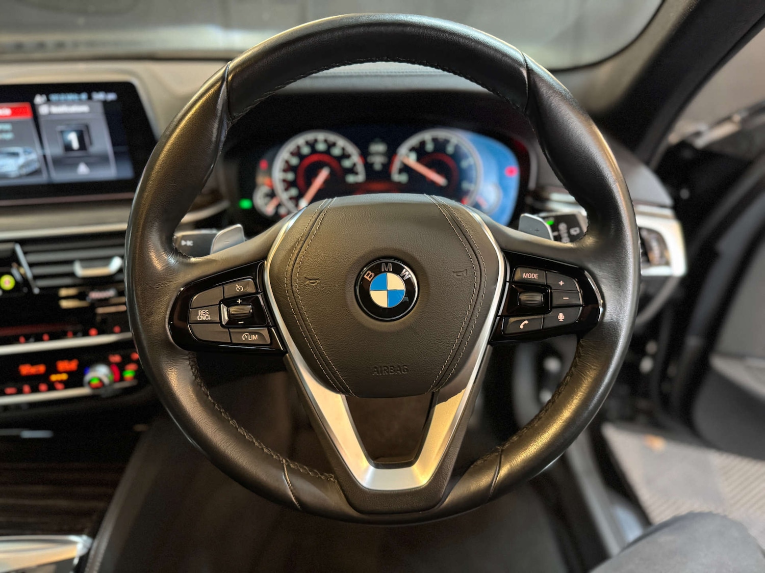 Used BMW 5 Series 2017 for sale - 76830108: Photo 46