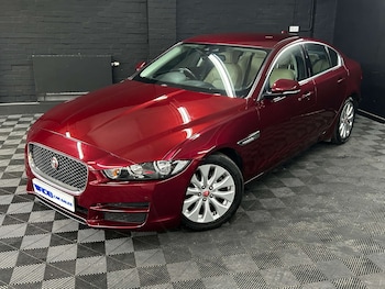 Used Jaguar XE 2016 for sale - 78456104: Photo