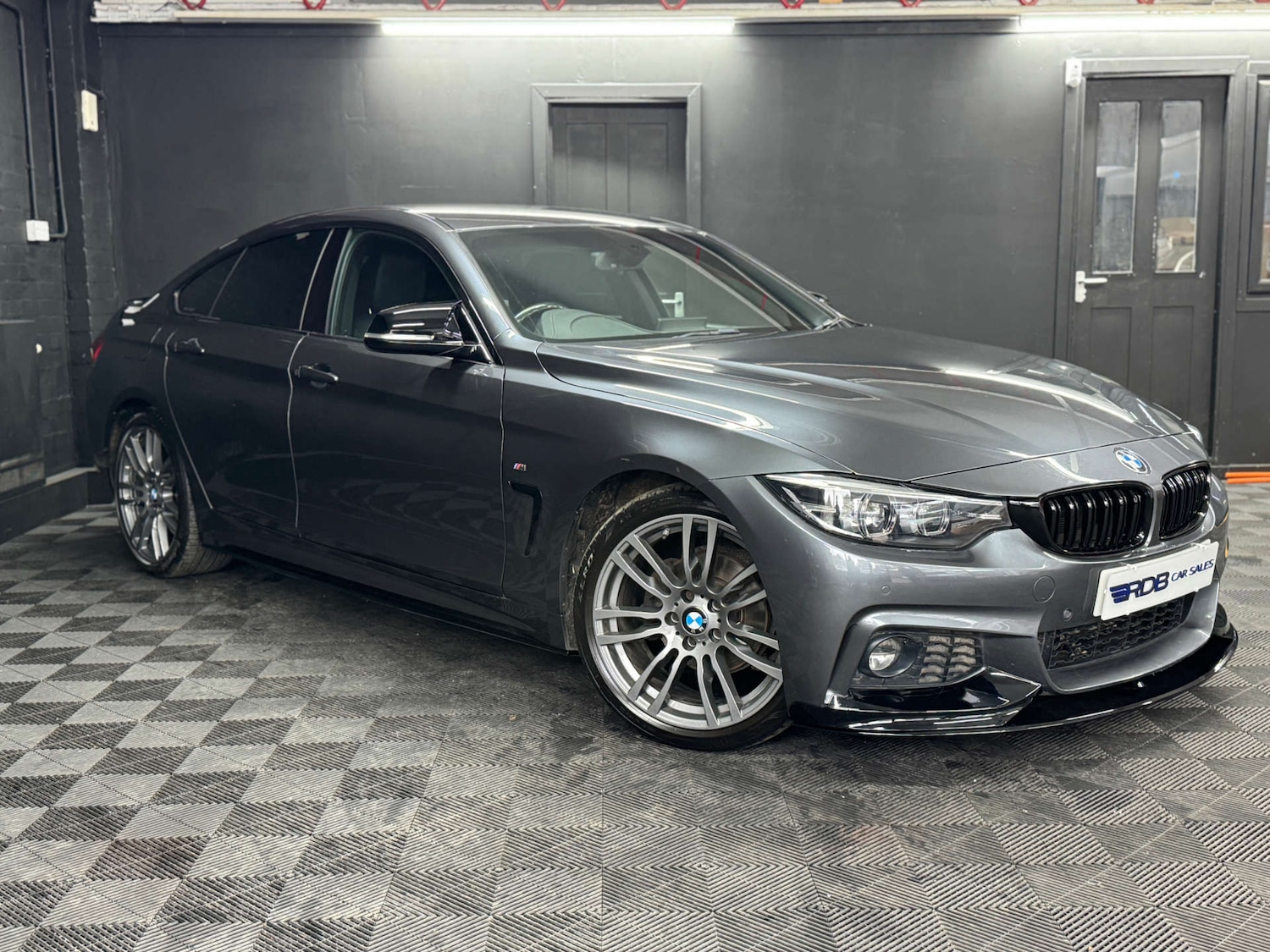 Used BMW 4 Series 2018 for sale - 76663136: Photo 11
