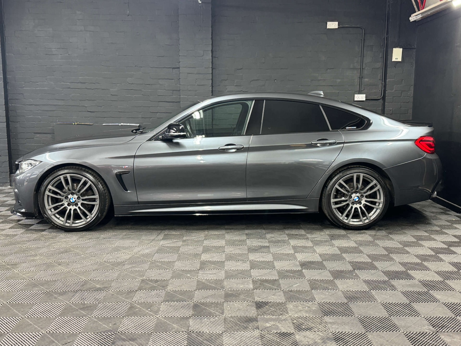Used BMW 4 Series 2018 for sale - 76663136: Photo 13