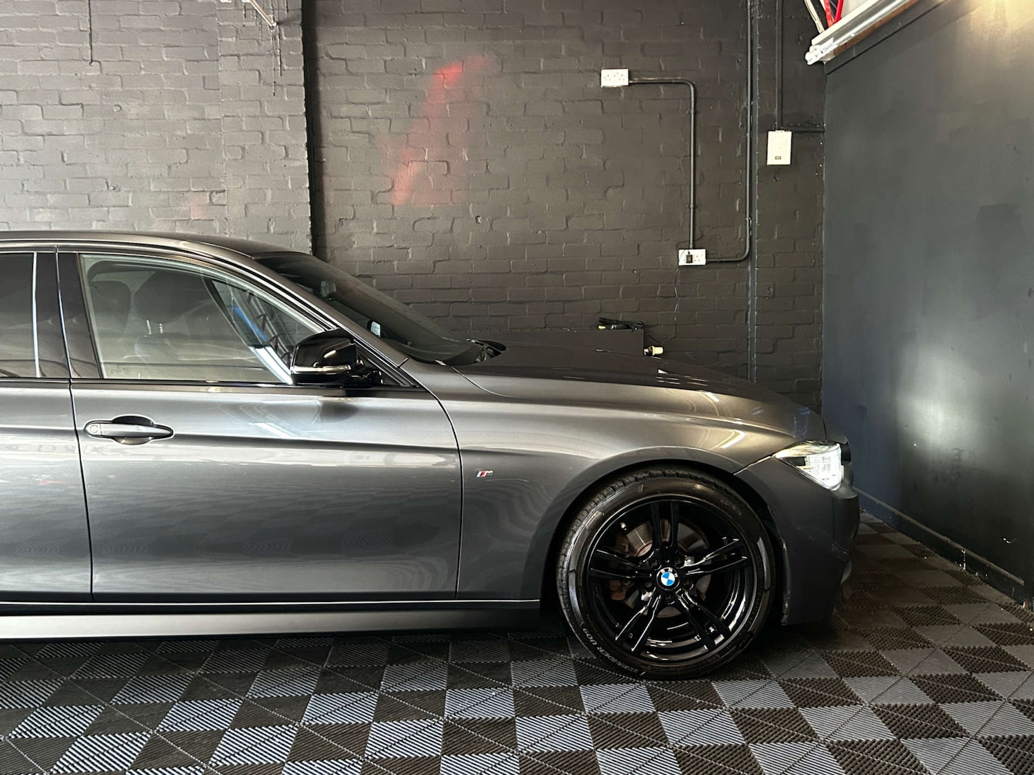 Used BMW 3 Series 2017 for sale - 76422553: Photo 15