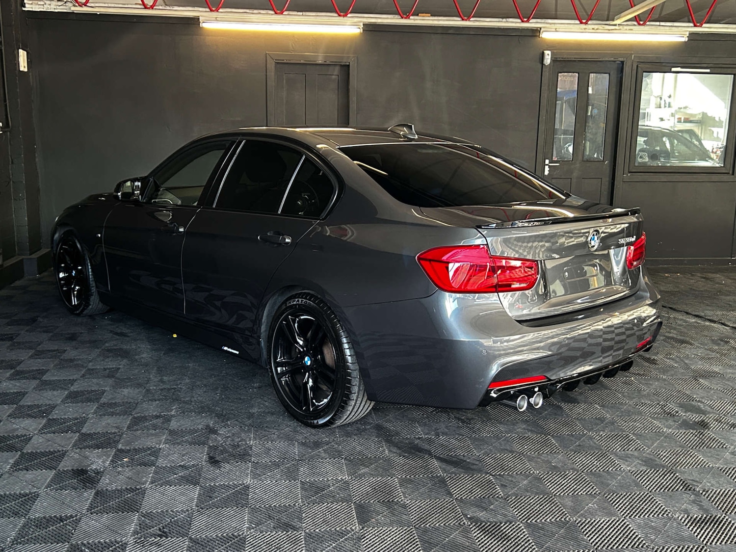 Used BMW 3 Series 2017 for sale - 76422553: Photo 19