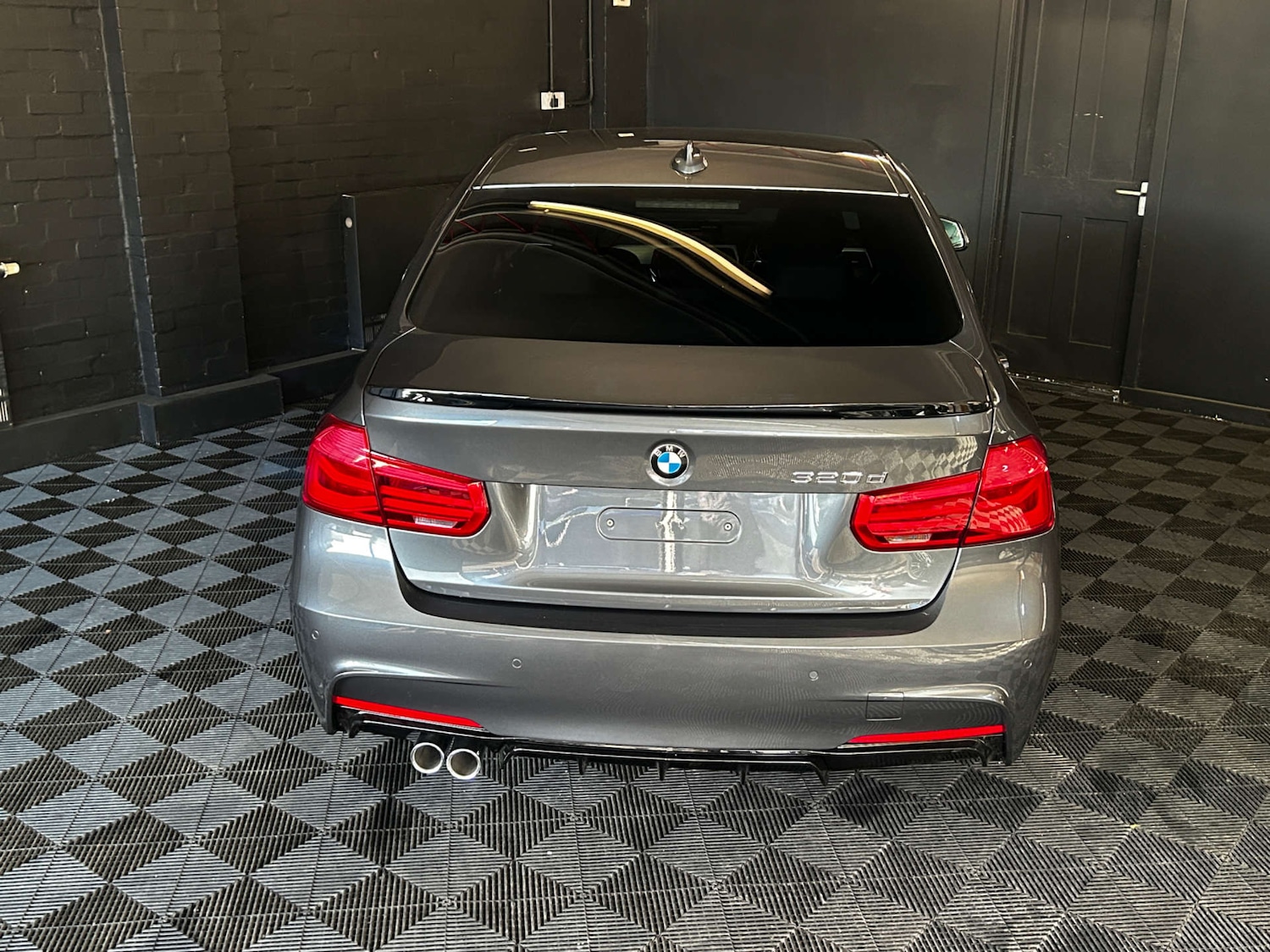 Used BMW 3 Series 2017 for sale - 76422553: Photo 23