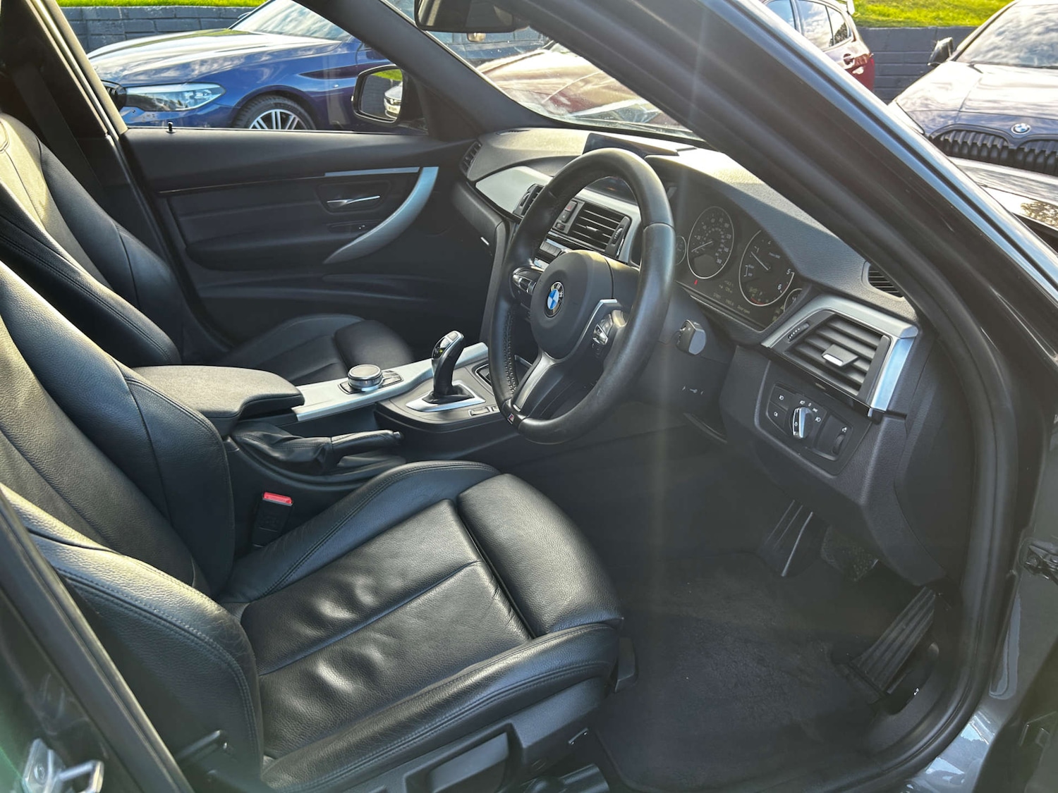 Used BMW 3 Series 2017 for sale - 76422553: Photo 28