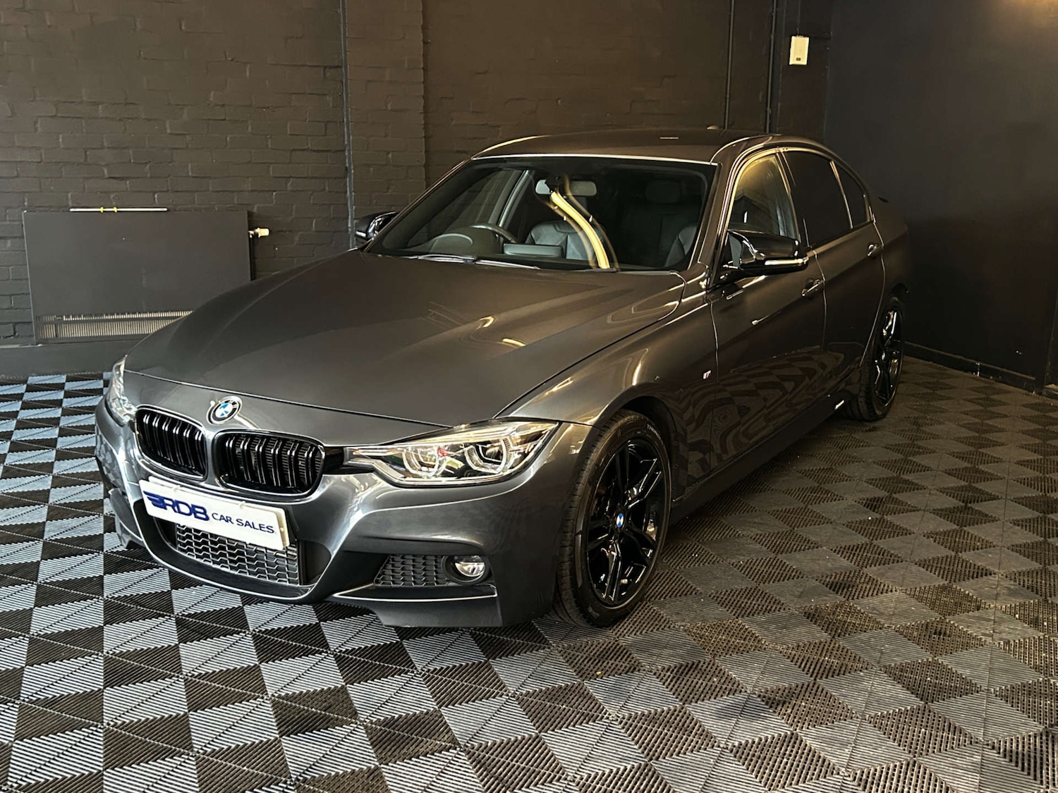 Used BMW 3 Series 2017 for sale - 76422553: Photo 4
