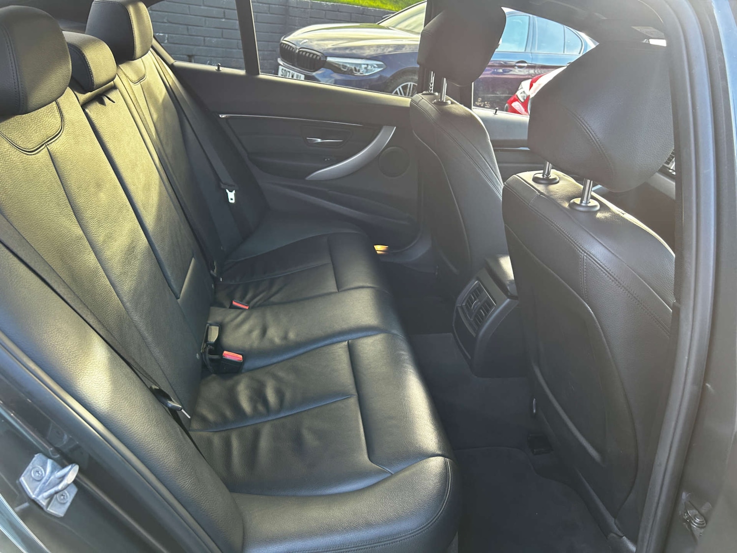 Used BMW 3 Series 2017 for sale - 76422553: Photo 44