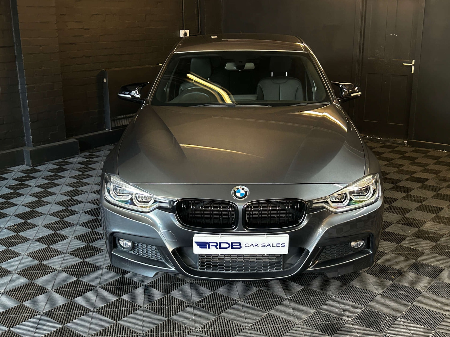 Used BMW 3 Series 2017 for sale - 76422553: Photo 5