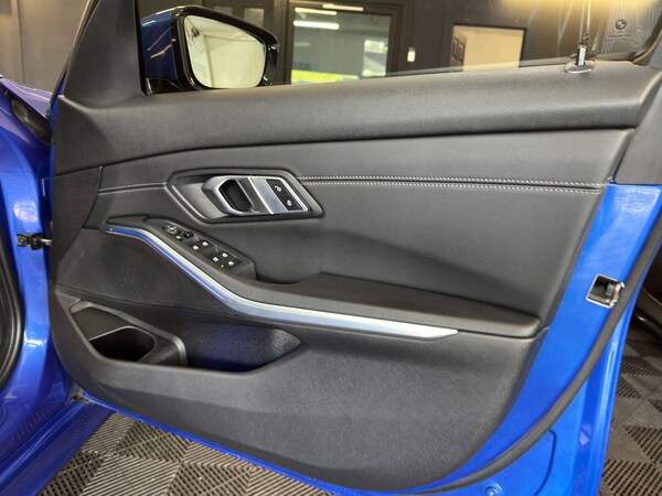 Used BMW 3 Series 2021 for sale - 76278298: Photo 37