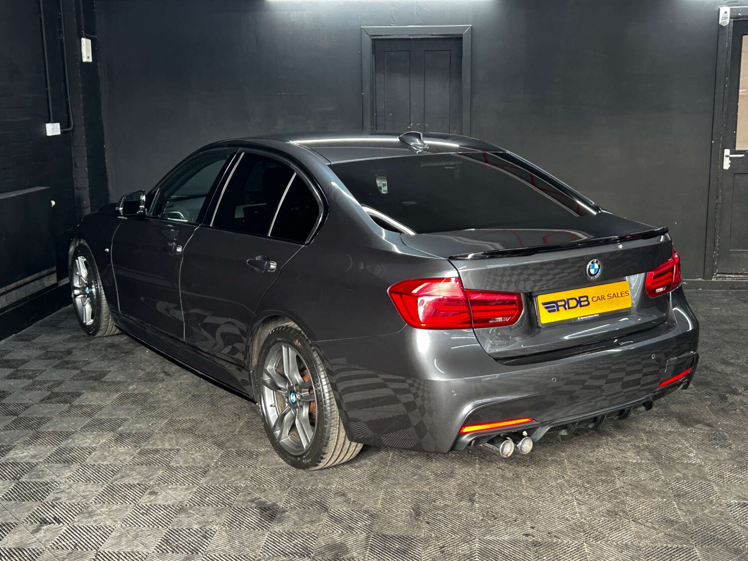 Used BMW 3 Series 2016 for sale - 77762371: Photo 27