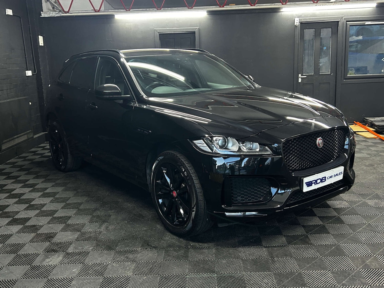 Used Jaguar F-Pace 2020 for sale - 76861633: Photo 11