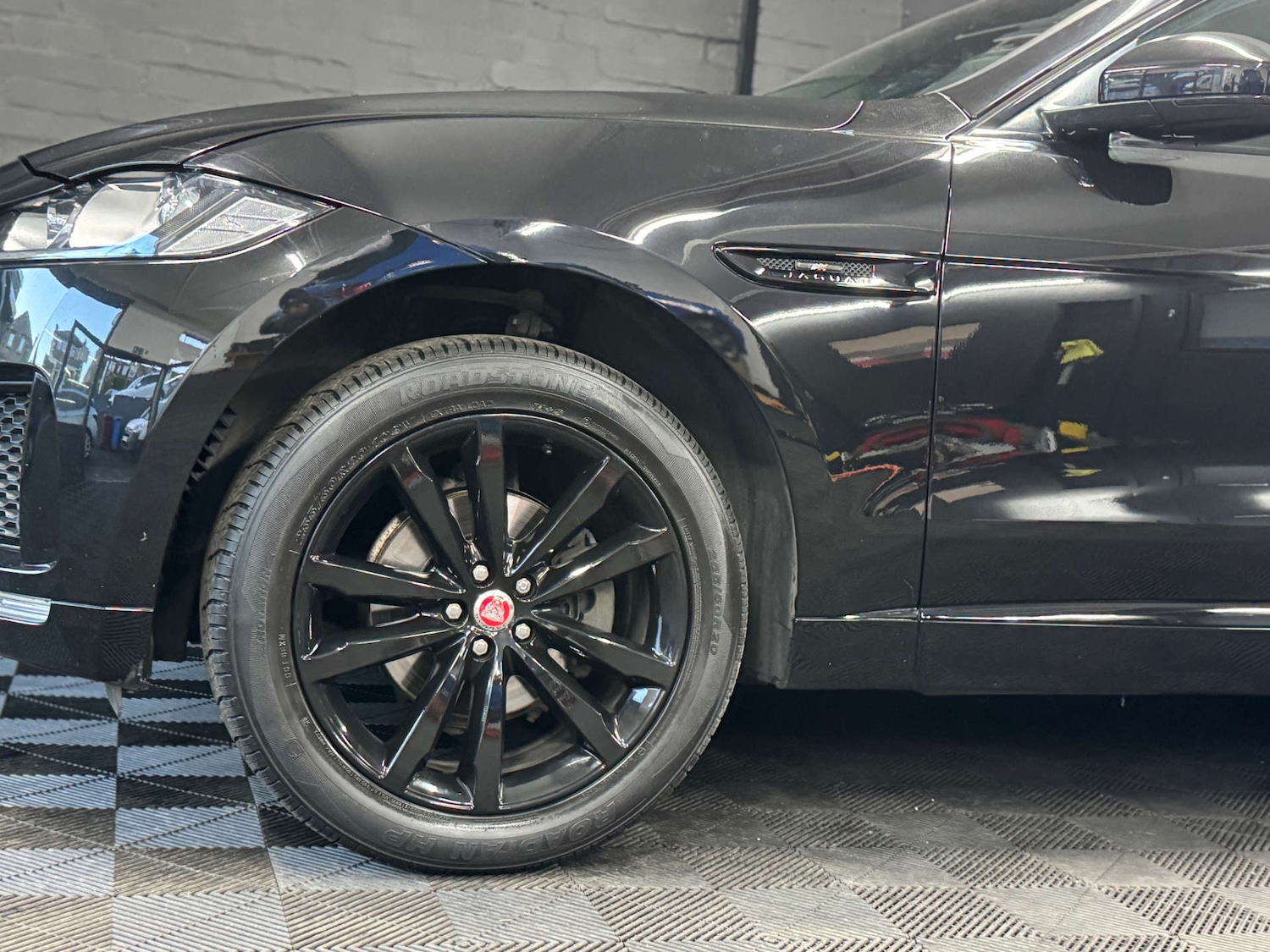 Used Jaguar F-Pace 2020 for sale - 76861633: Photo 19