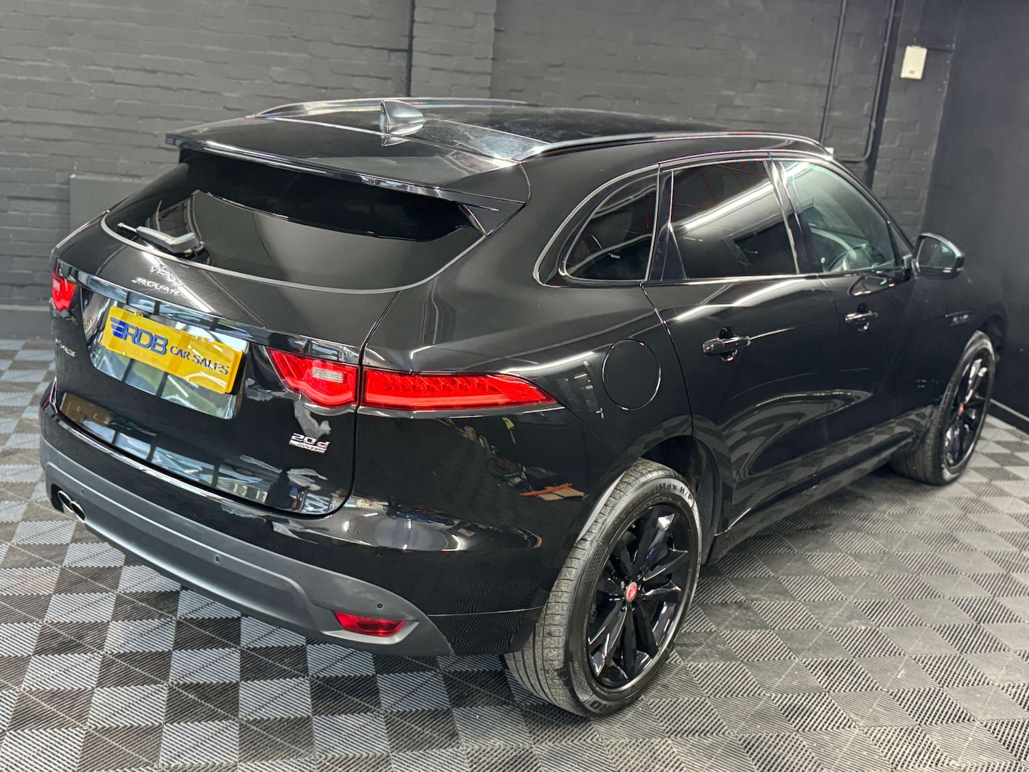 Used Jaguar F-Pace 2020 for sale - 76861633: Photo 30