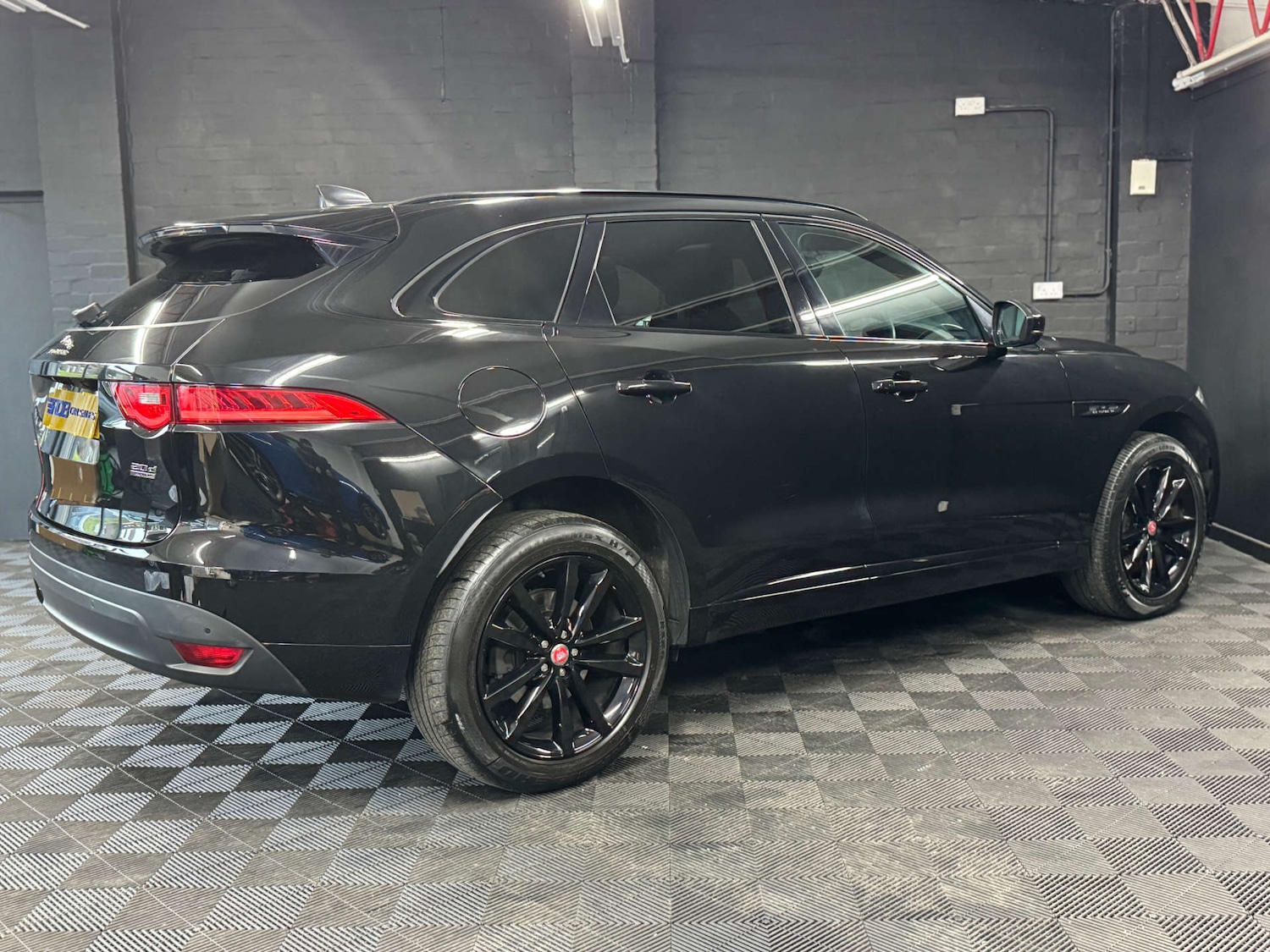 Used Jaguar F-Pace 2020 for sale - 76861633: Photo 31