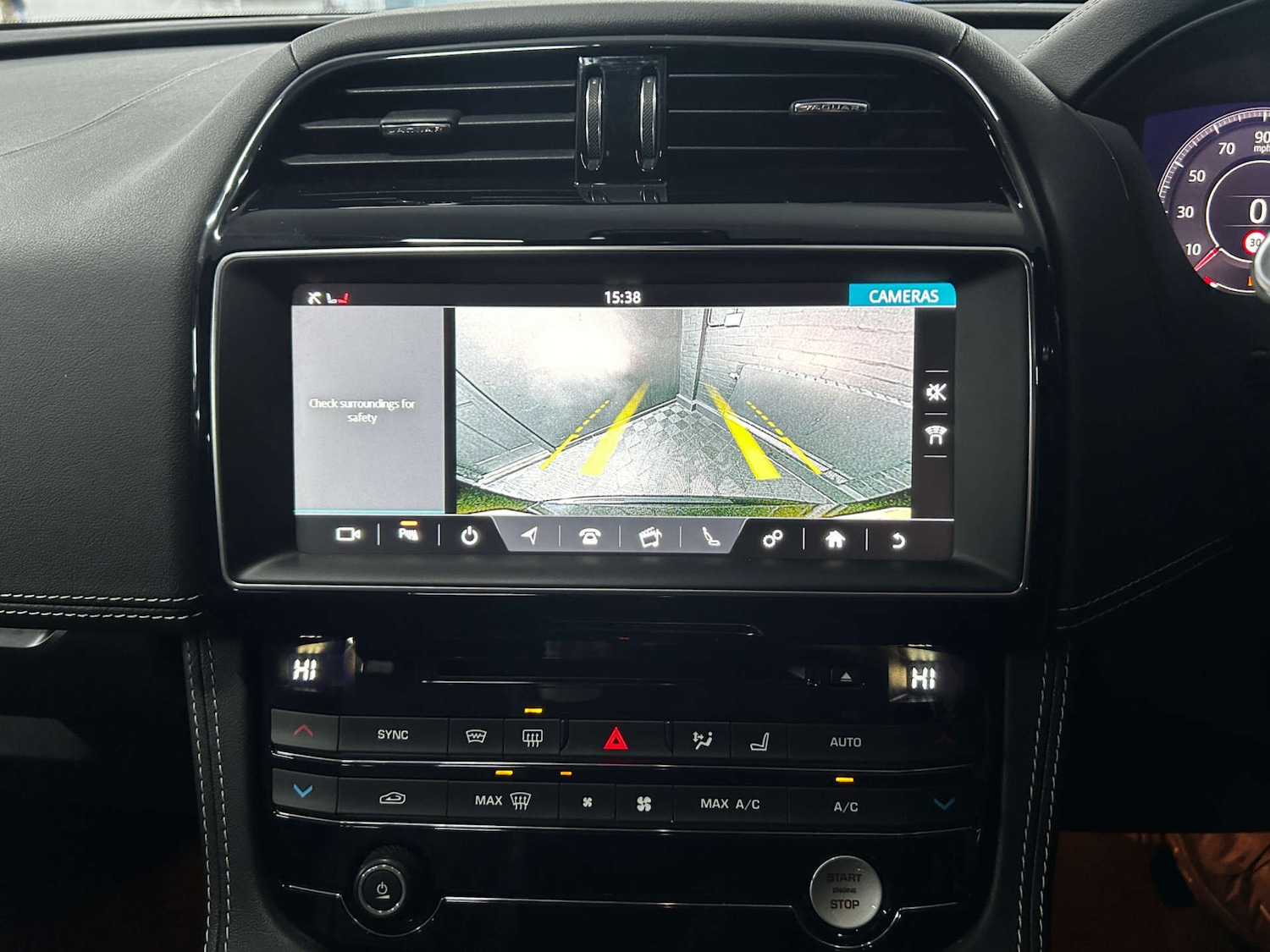 Used Jaguar F-Pace 2020 for sale - 76861633: Photo 44