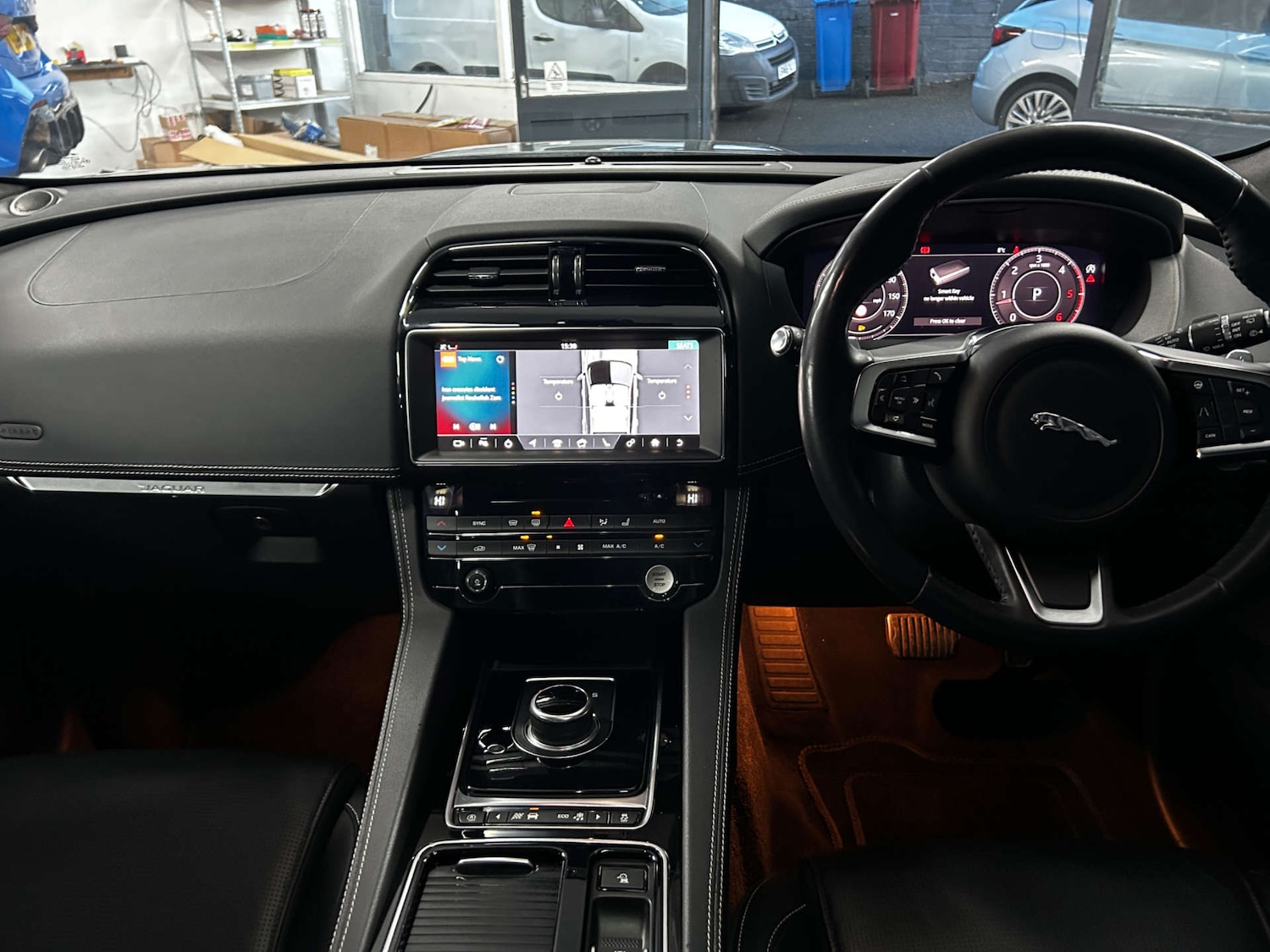 Used Jaguar F-Pace 2020 for sale - 76861633: Photo 52