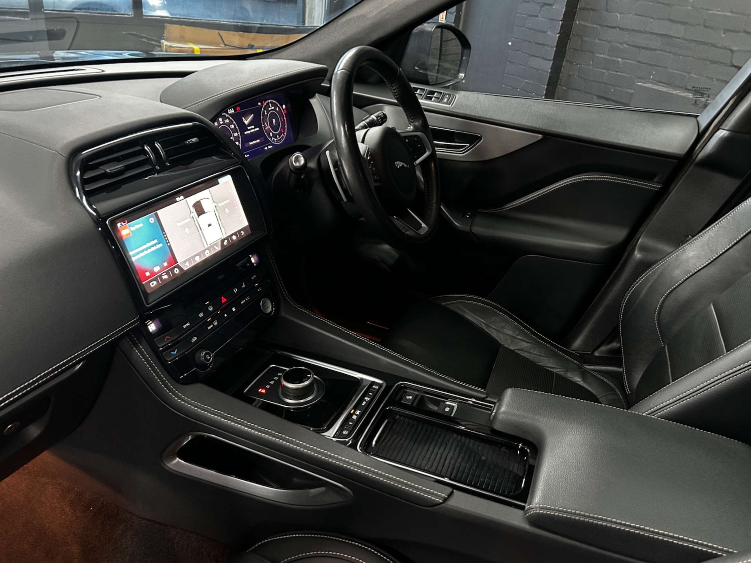 Used Jaguar F-Pace 2020 for sale - 76861633: Photo 55