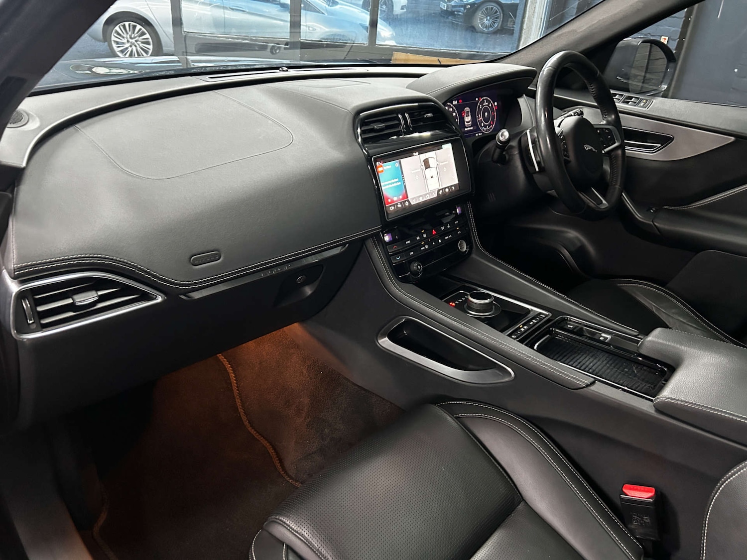 Used Jaguar F-Pace 2020 for sale - 76861633: Photo 56