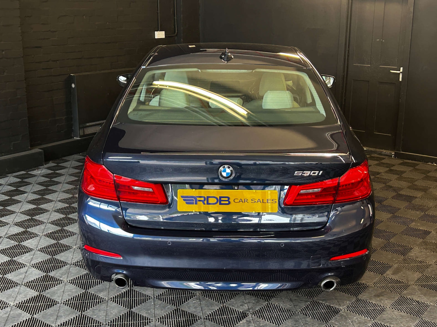 Used BMW 5 Series 2017 for sale - 76604270: Photo 21