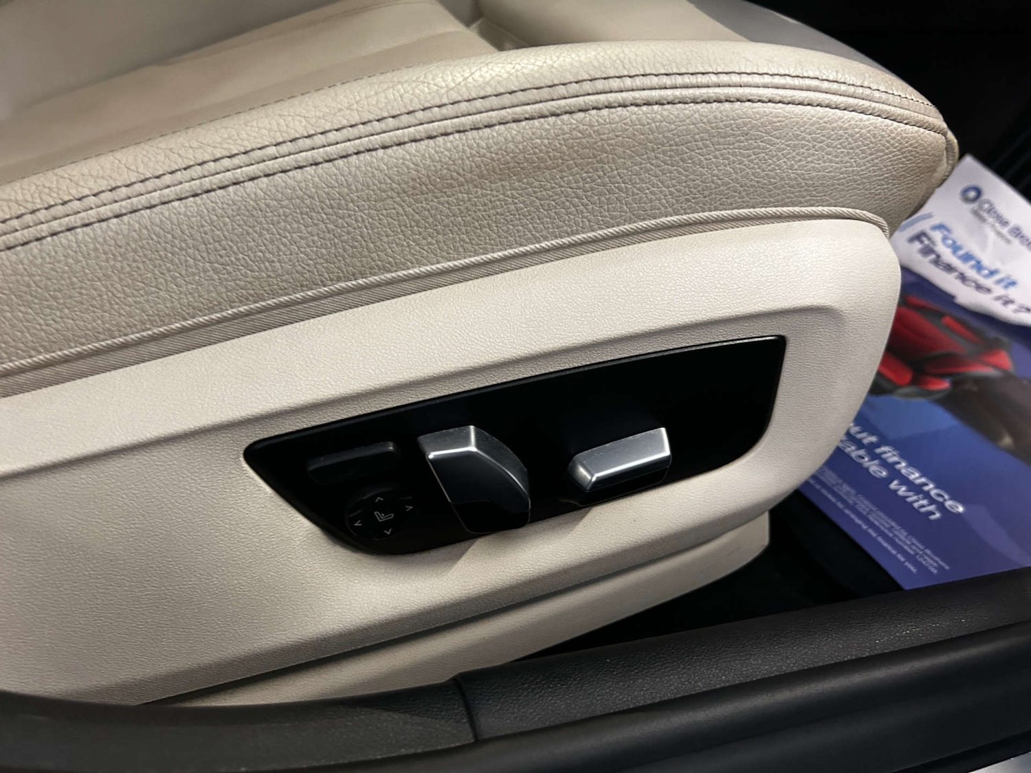 Used BMW 5 Series 2017 for sale - 76604270: Photo 31