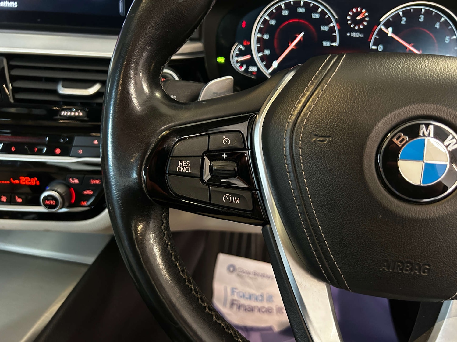 Used BMW 5 Series 2017 for sale - 76604270: Photo 40