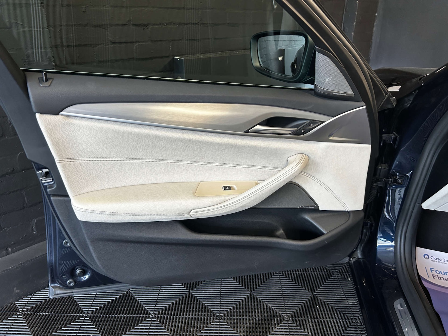 Used BMW 5 Series 2017 for sale - 76604270: Photo 65