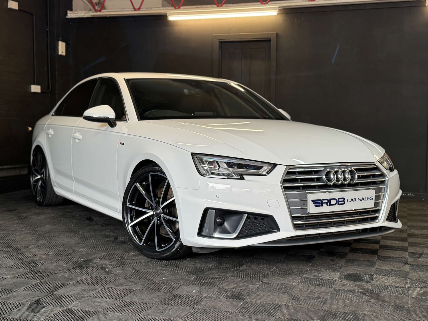 Used Audi A4 2019 for sale - 76114480: Photo 10