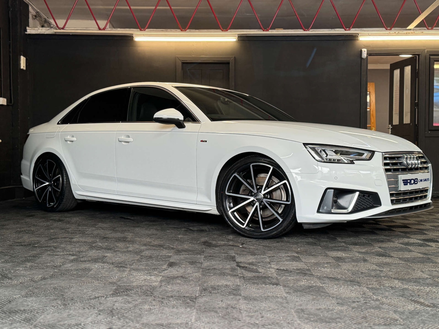 Used Audi A4 2019 for sale - 76114480: Photo 12