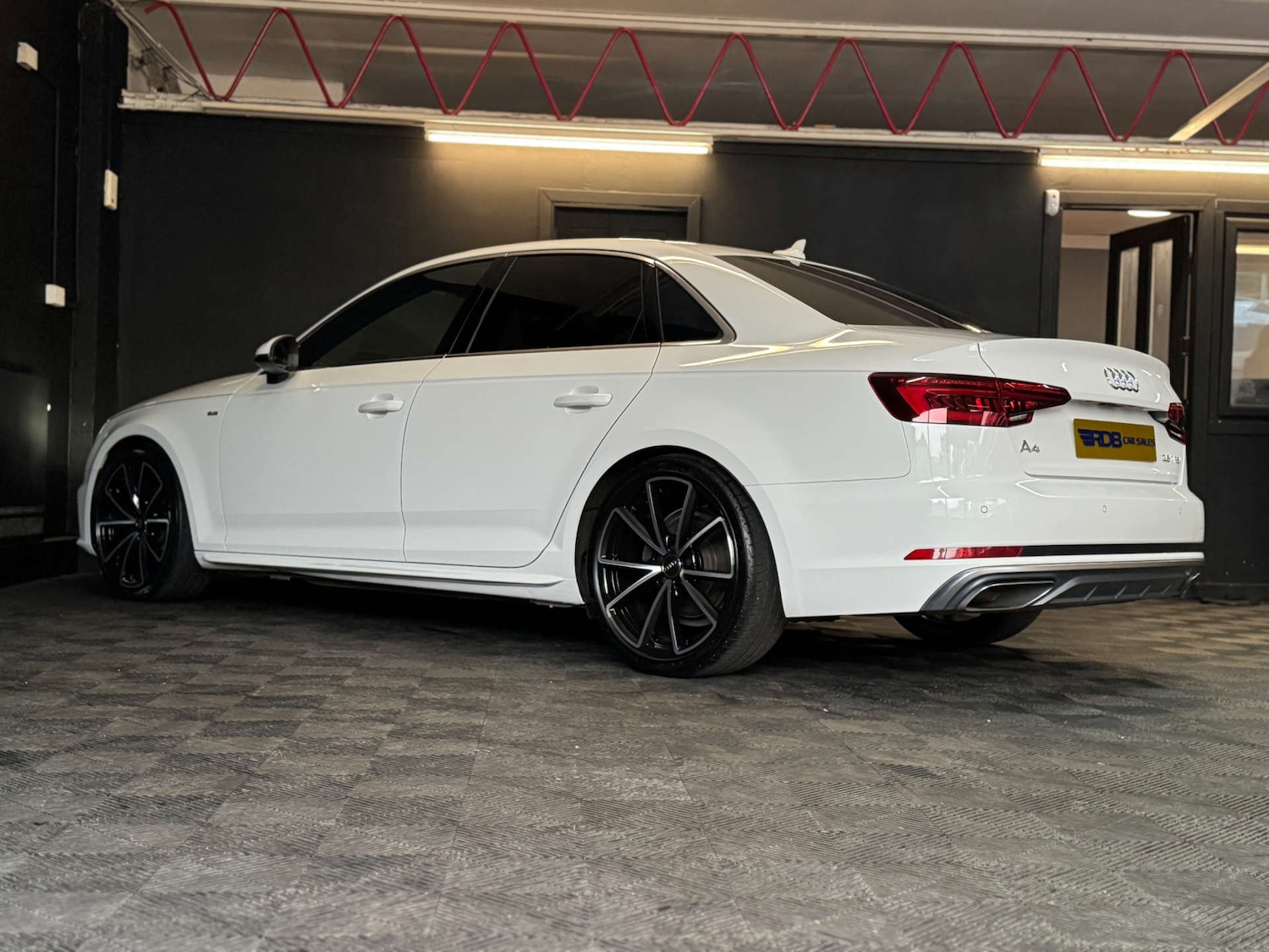 Used Audi A4 2019 for sale - 76114480: Photo 28