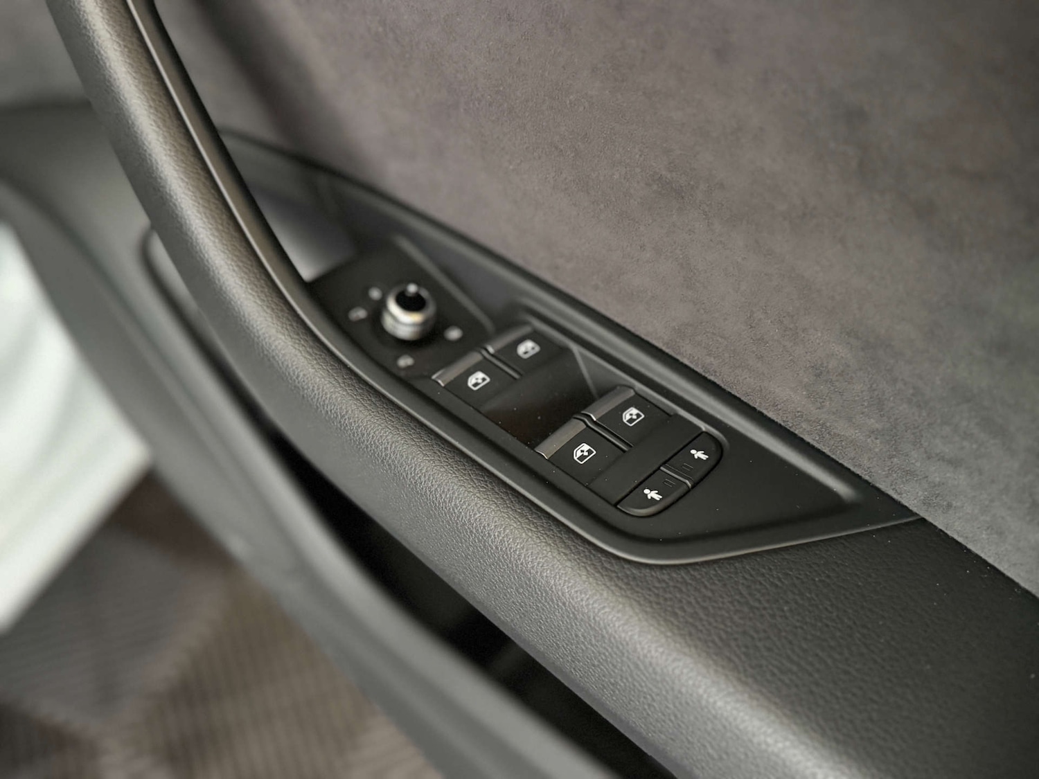 Used Audi A4 2019 for sale - 76114480: Photo 32