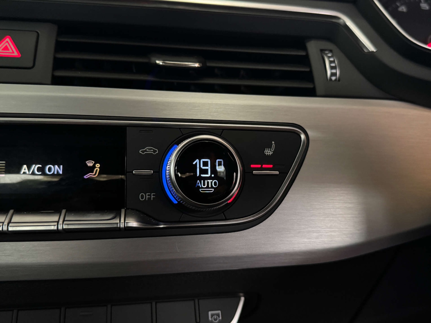 Used Audi A4 2019 for sale - 76114480: Photo 49