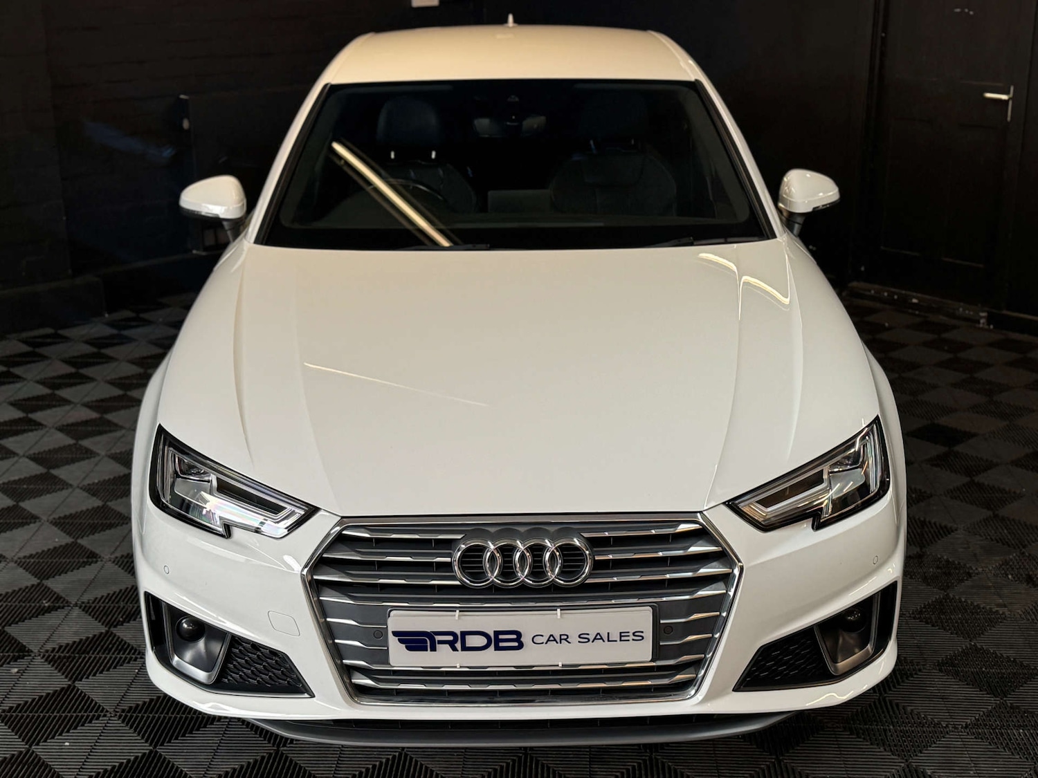 Used Audi A4 2019 for sale - 76114480: Photo 9